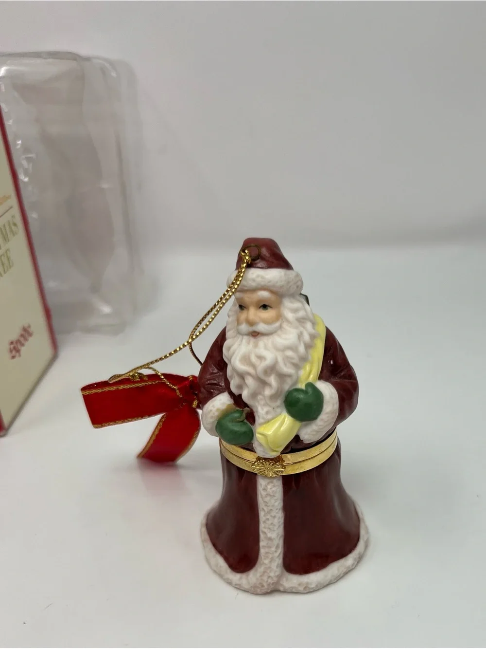 Spode santa hinged